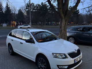 Skoda Octavia foto 2