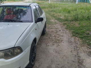 Daewoo Nexia foto 3