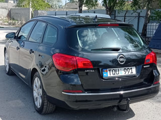 Opel Astra foto 2