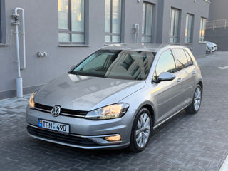 Volkswagen Golf foto 2