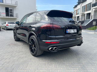 Porsche Cayenne foto 6