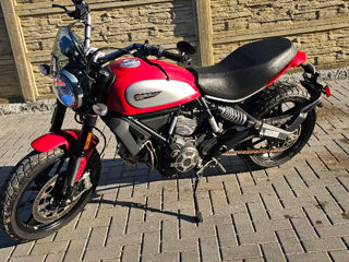 Ducati Scrambler foto 4