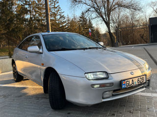 Mazda 323 foto 4