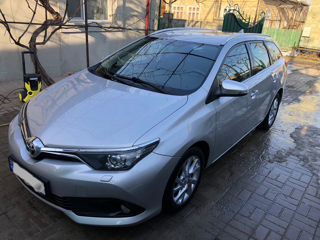 Toyota Auris foto 3