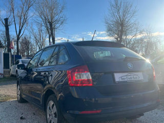 Skoda Rapid foto 4