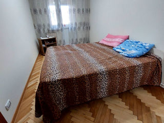 Apartament cu 2 camere, 86 m², Botanica, Chișinău foto 8