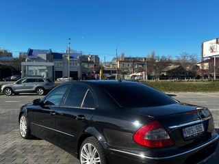 Mercedes E-Class foto 5