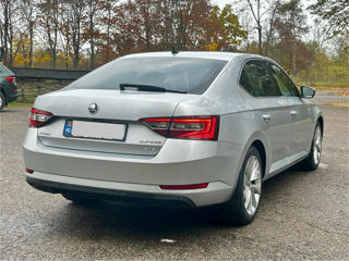 Skoda Superb foto 8