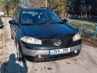 Renault Megane foto 2