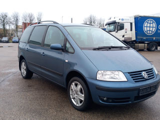 Volkswagen Sharan foto 2