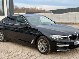 BMW 5 Series foto 2