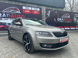 Skoda Octavia foto 2