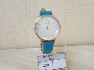 Часы Henley 220 lei
