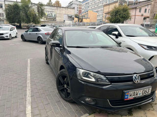 Volkswagen Jetta foto 5