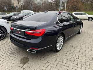 BMW 7 Series foto 3