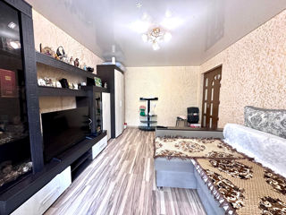 Apartament cu 2 camere, 85 m², Sculeni, Chișinău foto 4