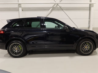 Porsche Cayenne foto 4