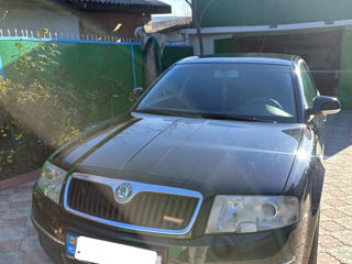 Skoda Superb foto 4