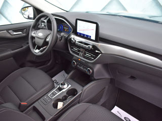 Ford Kuga foto 9