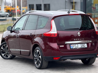 Renault Grand Scenic foto 6