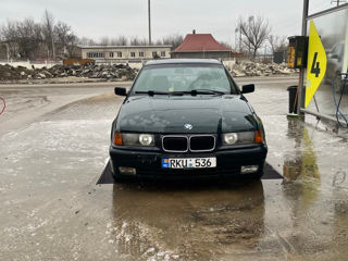 BMW 3 Series foto 5