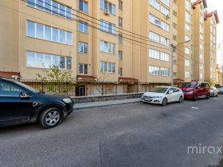 Apartament cu 3 camere, 89 m², Buiucani, Chișinău foto 20