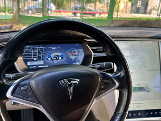 Tesla Model S foto 8