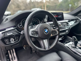 BMW 5 Series foto 10