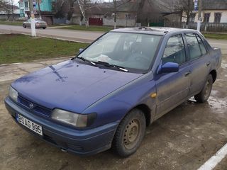 Nissan Sunny foto 6