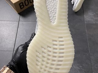 Adidas Yeezy Boost 350 "Zebra" Women's foto 9