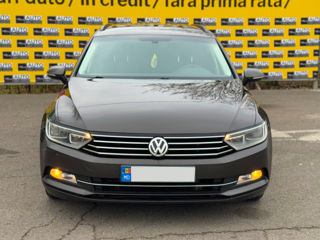 Volkswagen Passat foto 3