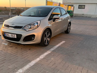 KIA Rio foto 1