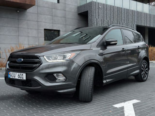 Ford Kuga foto 8