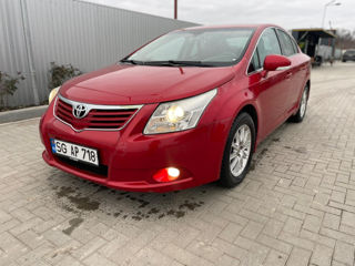 Toyota Avensis foto 2