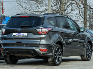 Ford Kuga foto 5