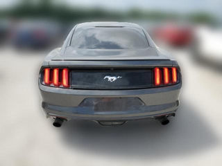 Ford Mustang foto 5