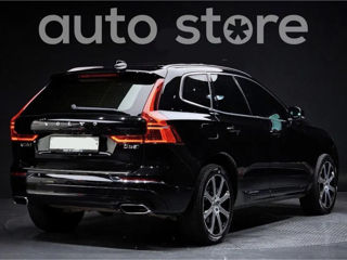 Volvo XC60 foto 2