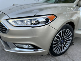 Ford Fusion фото 17