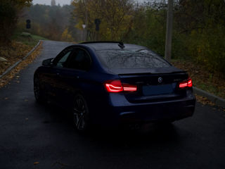 BMW 3 Series foto 7