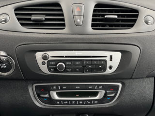 Renault Grand Scenic foto 14