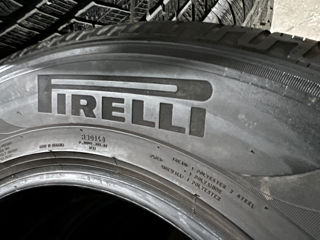 R17 215/65 Pirelli Scorpion Winter foto 5