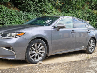 Lexus ES Series, 2015