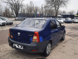 Dacia Logan foto 3