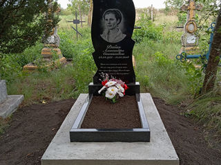 Monumente funerare de la un producător direct. foto 17