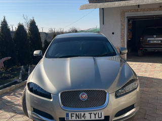 Jaguar XF foto 3