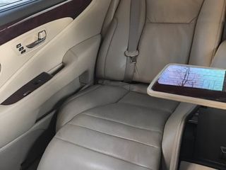 Lexus LS Series foto 4