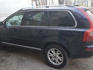 Volvo XC90 foto 1