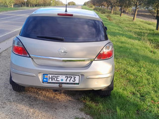 Opel Astra foto 3