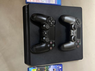 Urgent!!! PS4 (Playstation4)+2 controller+Fifa22+Minecraft compatibil cu PS VR