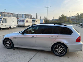 BMW 3 Series foto 4